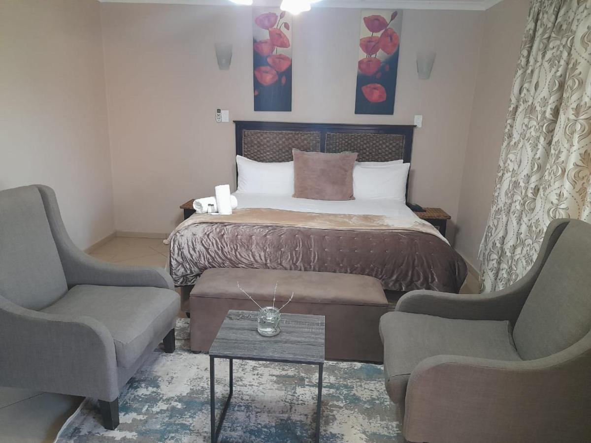 Nongoma Lodge & Inn Cc Экстерьер фото