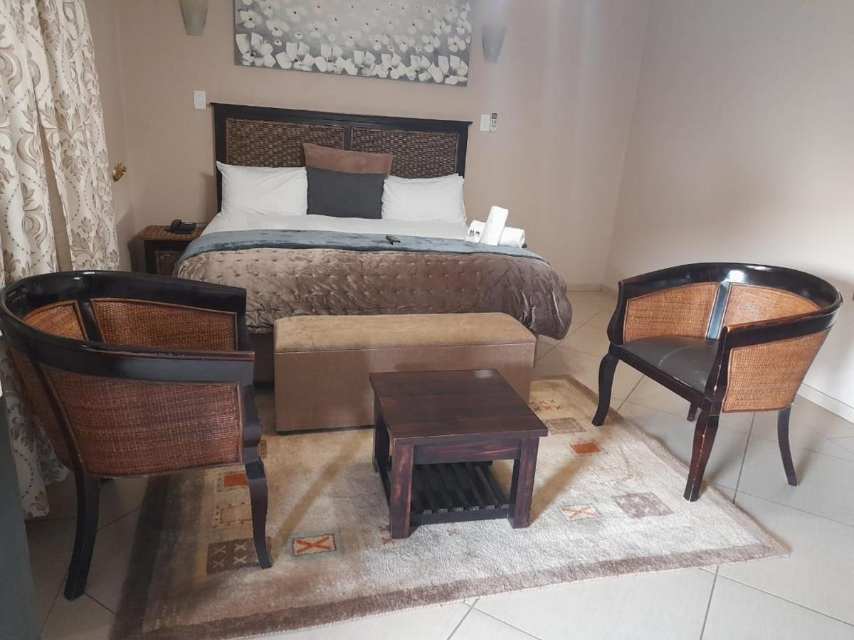 Nongoma Lodge & Inn Cc Экстерьер фото