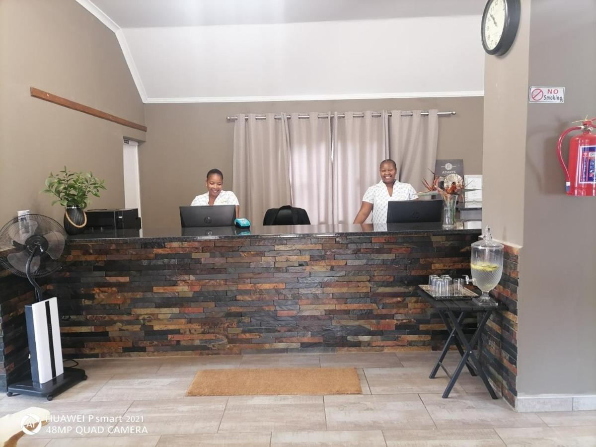 Nongoma Lodge & Inn Cc Экстерьер фото